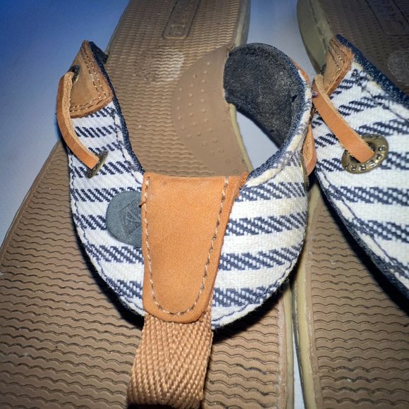 Sperry Women’s size 9.5 Flip Flop Thongs Blue & White - Picture 6 of 6